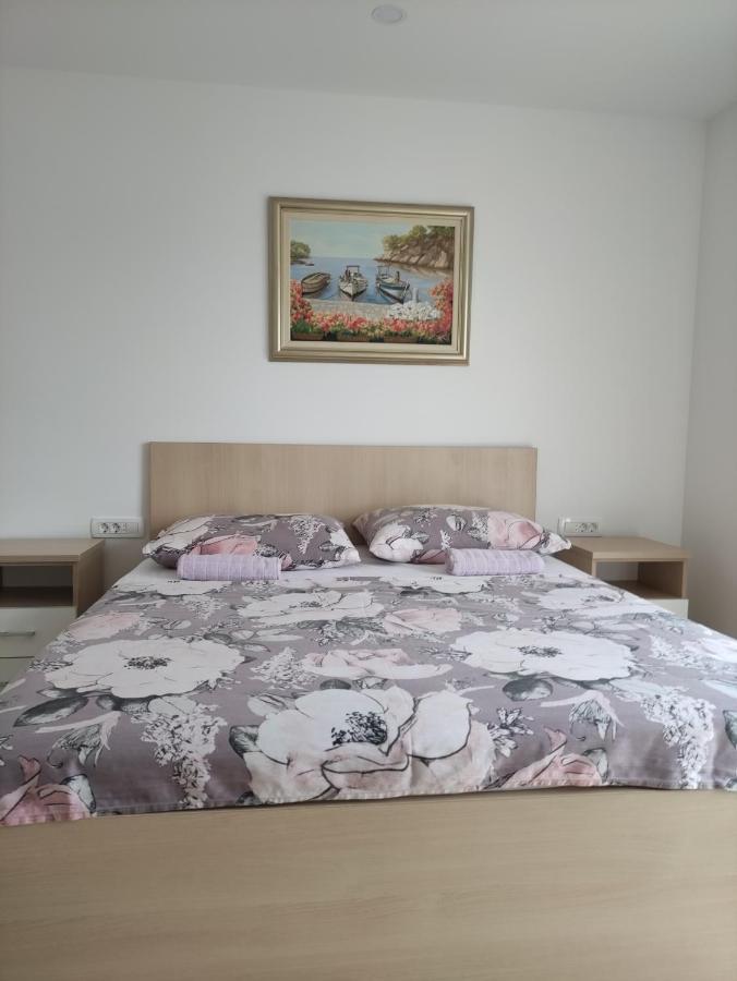 Rake Apartment โอมิช ภายนอก รูปภาพ