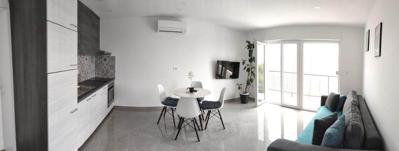 Rake Apartment โอมิช ภายนอก รูปภาพ